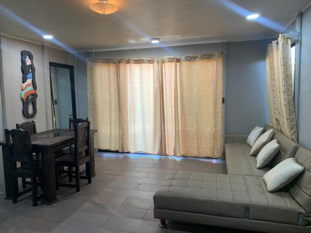 Harmonious House Apartment Sierpe Bagian luar foto