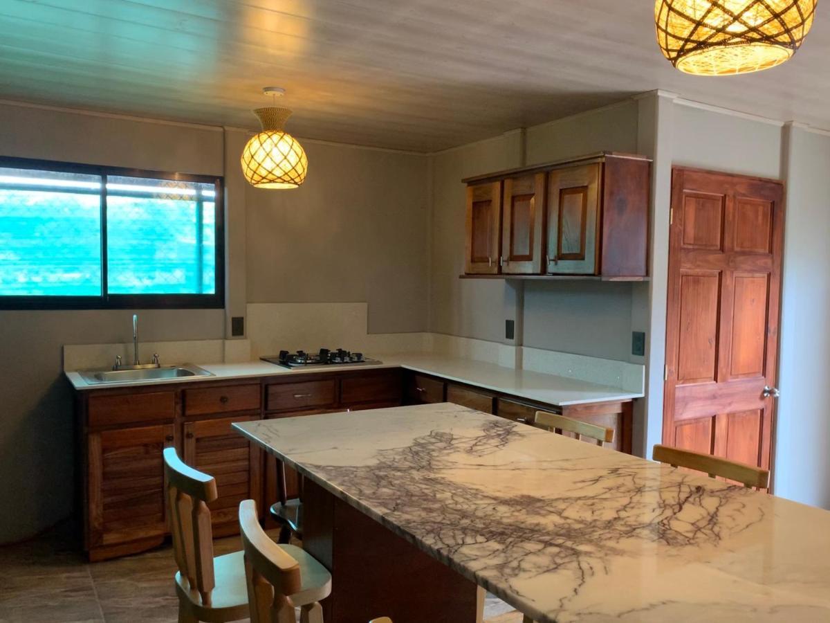 Harmonious House Apartment Sierpe Bagian luar foto